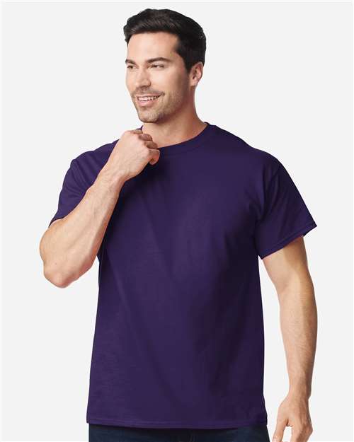 Gildan 5000 Heavy Cotton blank t-shirt flat lay