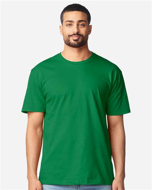 Gildan Softstyle 64000 in Turf Green, wholesale blank apparel colorway