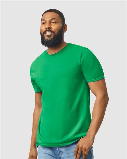 Gildan Softstyle blank T-shirt, a popular smooth-faced blank for heat transfer vinyl