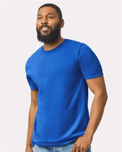 Gildan Softstyle 64000 in Royal, wholesale blank apparel colorway