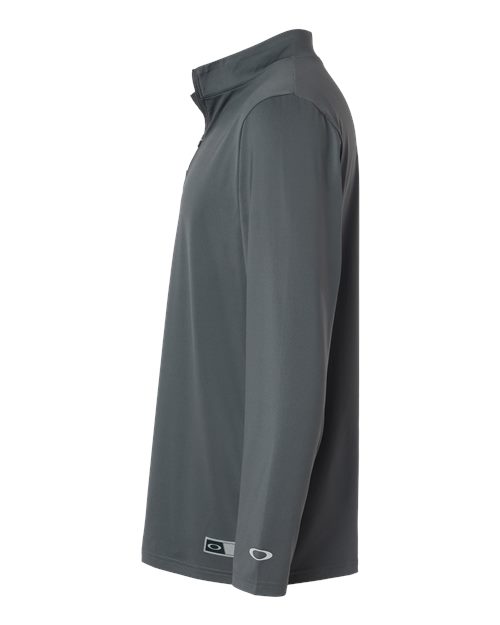 Men's Team Issue Podium Quarter-Zip Pullover – Detail