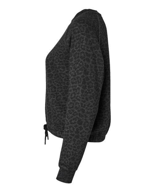 Women's Relaxed Boxy Crewneck Sweatshirt – Detail