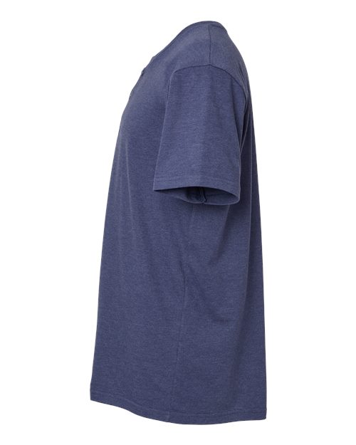 Unisex CVC Henley Tee – Detail