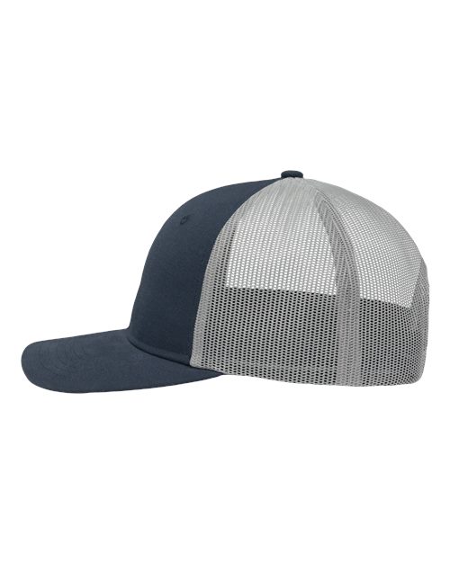 Modern Six-Panel Trucker Fit Cap – Detail