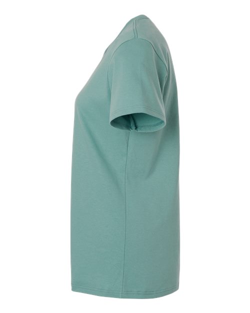 Women's Heavy Cotton™ T-Shirt – Detail