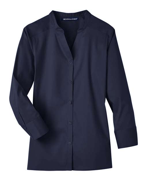 Women's Crown Collection® Stretch Broadcloth Three-Quarter Sleeve Blouse – Front