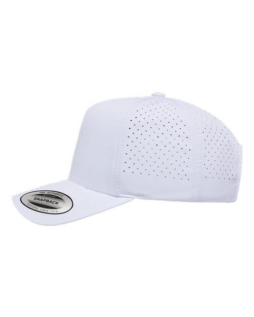 Five-Panel Snapback with Perforated Cap – Detail