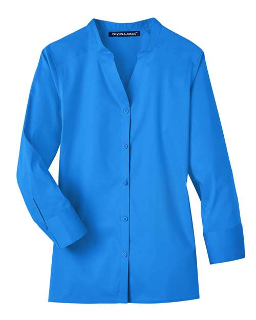 Women's Crown Collection® Stretch Broadcloth Three-Quarter Sleeve Blouse – Front