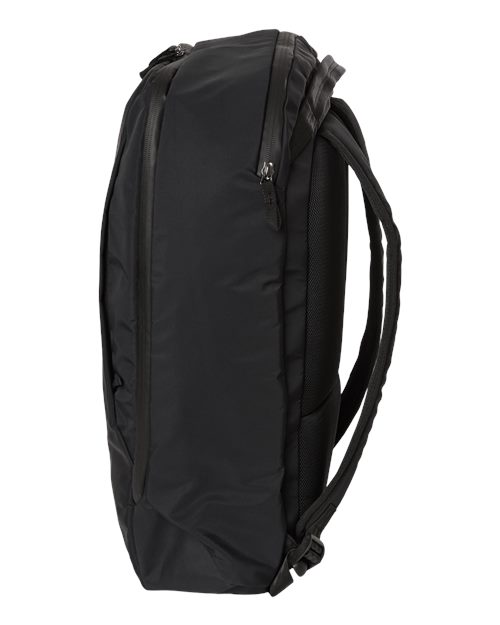 Roam Travel Backpack – Detail
