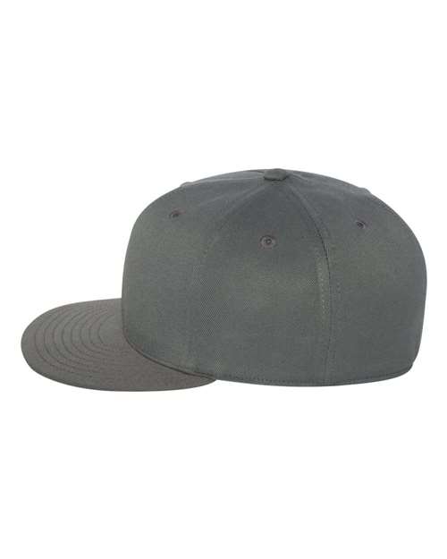 210® Flat Bill Cap – Detail