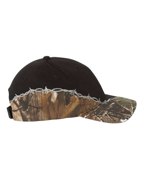 Licensed Camo with Barbed Wire Embroidery Cap – Detail
