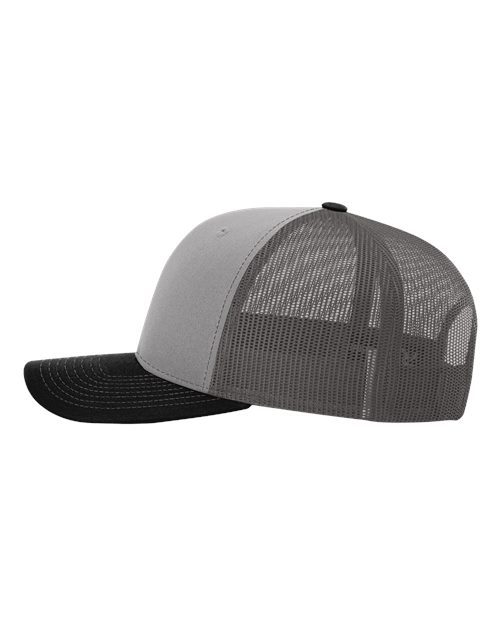 Snapback Trucker Cap – Detail