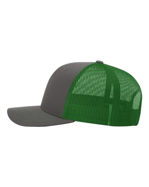 Snapback Trucker Cap – Detail