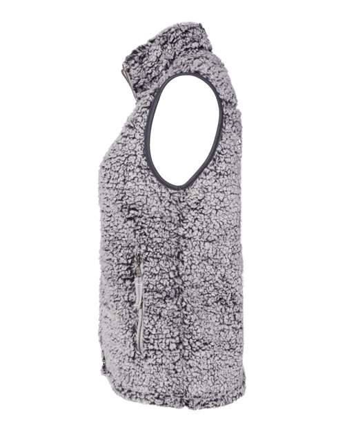 Women’s Epic Sherpa Full-Zip Vest – Detail
