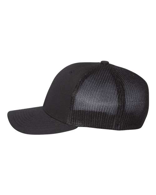 R-Flex Trucker Cap – Detail