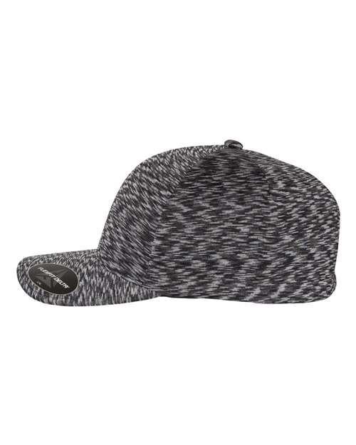 Delta® Seamless Unipanel Cap – Detail