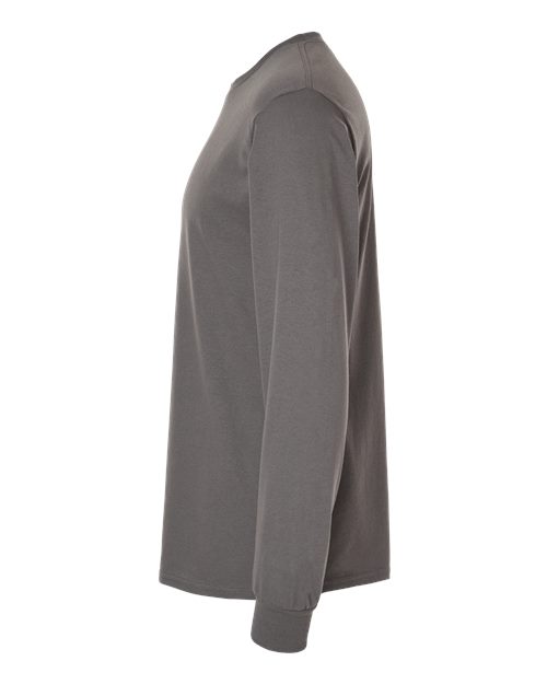 Unisex Heavy Cotton™ Long Sleeve T-Shirt – Detail