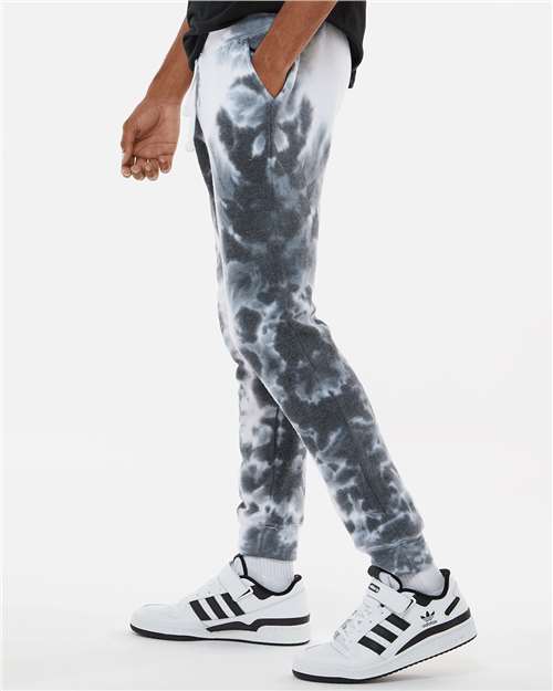 Unisex Tie-Dyed Fleece Joggers – On Model – Side