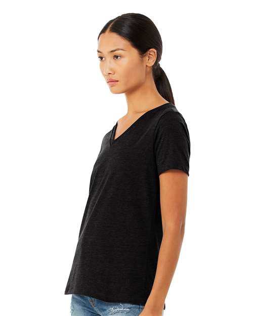 Women's Relaxed Heather CVC V-Neck Tee – On Model – Side