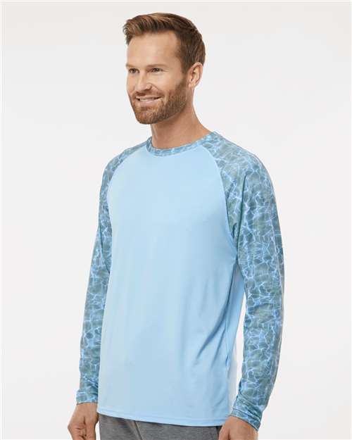 Men's Panama Colorblocked Long Sleeve T-Shirt – On Model – Side