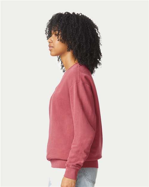 Unisex Garment-Dyed Lightweight Crewneck Sweatshirt – On Model – Side