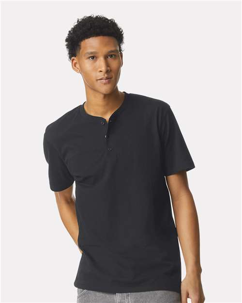 Unisex CVC Henley Tee – On Model