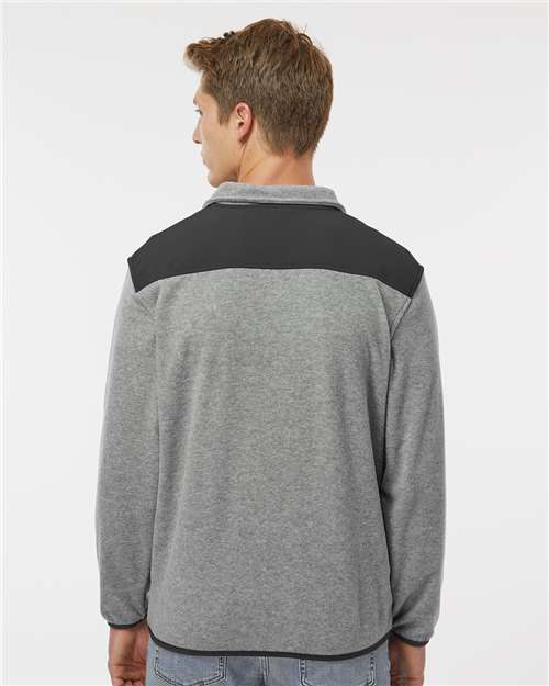 Men's Ranger Melange Fleece Pullover – On Model – Back