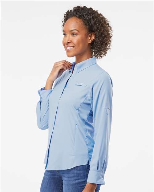 Women's PFG Tamiami™ II Shirt – On Model – Side