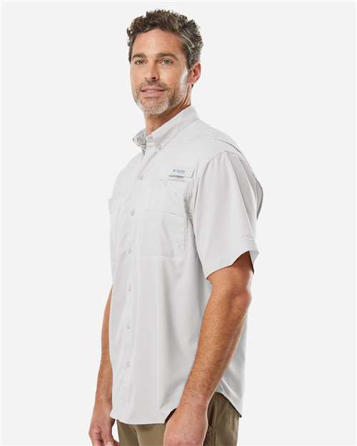 Men's PFG Tamiami™ II Short Sleeve Shirt – On Model – Side