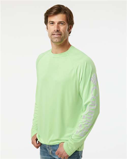 Men's PFG Terminal Tackle™ Long Sleeve T-Shirt – On Model – Side