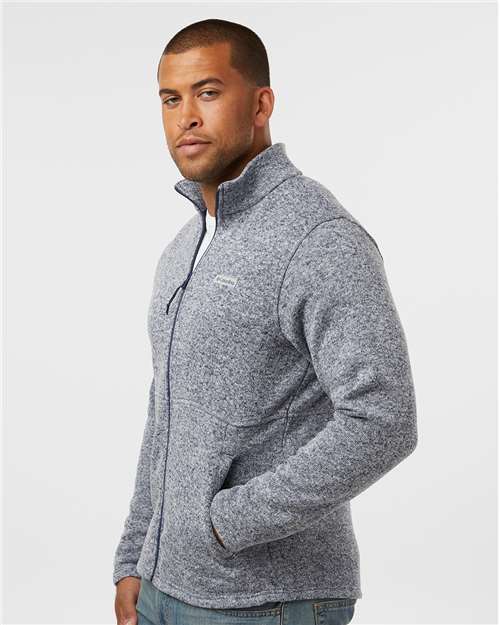 Men's Alto Pass™ Fleece Full-Zip Jacket – On Model – Side