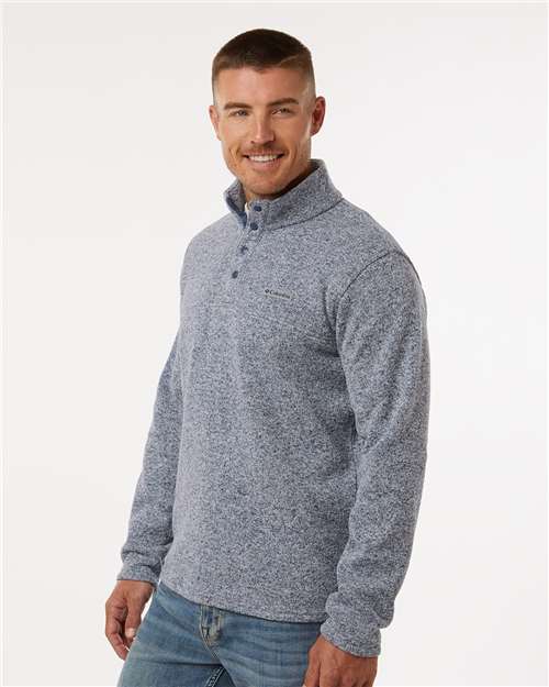Men's Alto Pass™ Fleece Half-Snap Pullover – On Model – Side