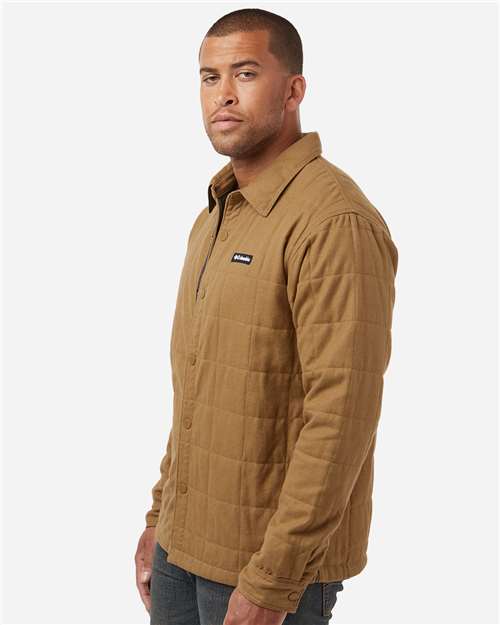 Men's Landroamer™ Quilted Shirt Jacket – On Model – Side