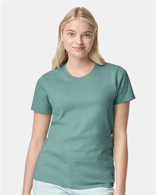 Women's Heavy Cotton™ T-Shirt – On Model