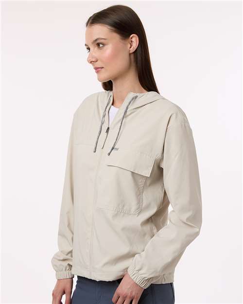 Women's Skien Valley™ Hooded Lightweight Jacket – On Model – Side