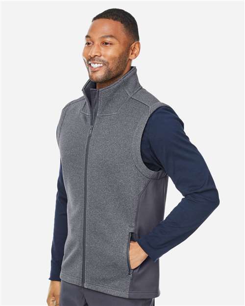 Men's Pursuit Vest – On Model – Side