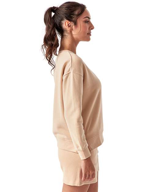 Women's Billie Side-Zip Crewneck Sweatshirt – On Model – Side