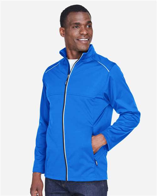 Men's Techno Lite Three-Layer Knit Tech-Shell – On Model – Side