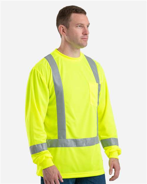 Men's Hi-Vis Class 3 Performance Pocket T-Shirt – On Model – Side