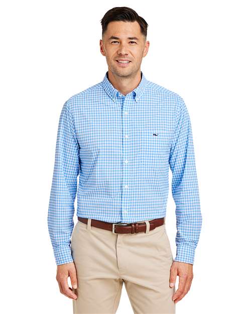 Men's On-The-Go Nylon Gingham Shirt – On Model