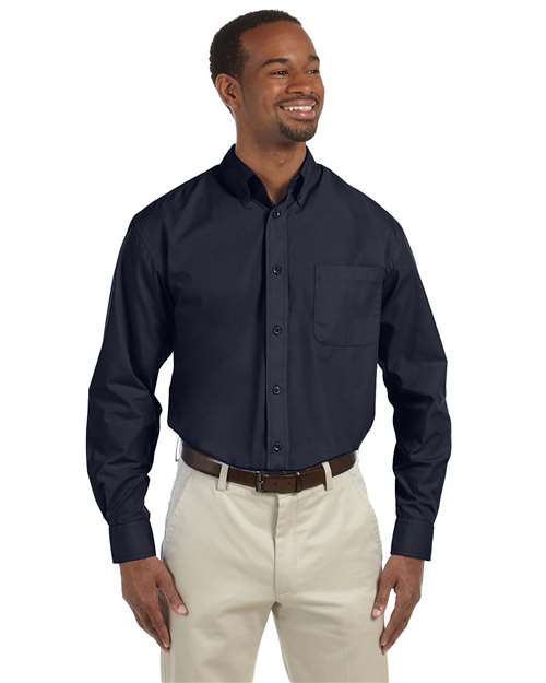Men's Tall Essential Poplin – On Model