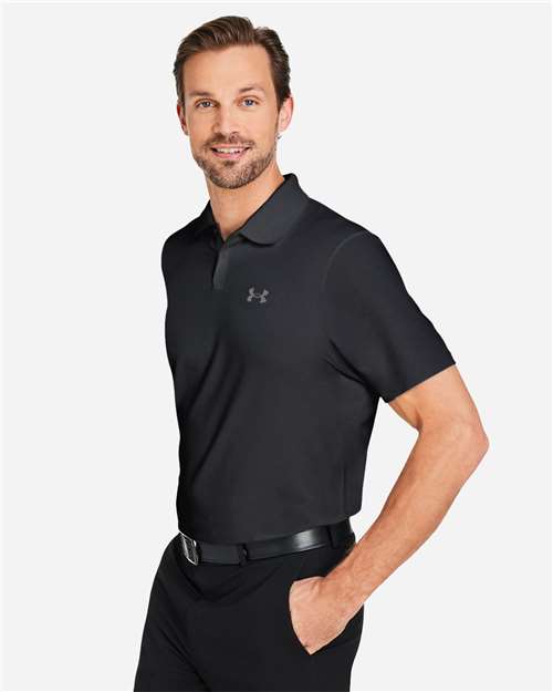 Men's Performance 3.0 Golf Polo – On Model – Side