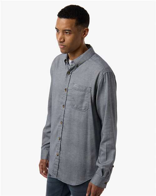 Men's Rapid Rivers™ II Shirt – On Model – Side