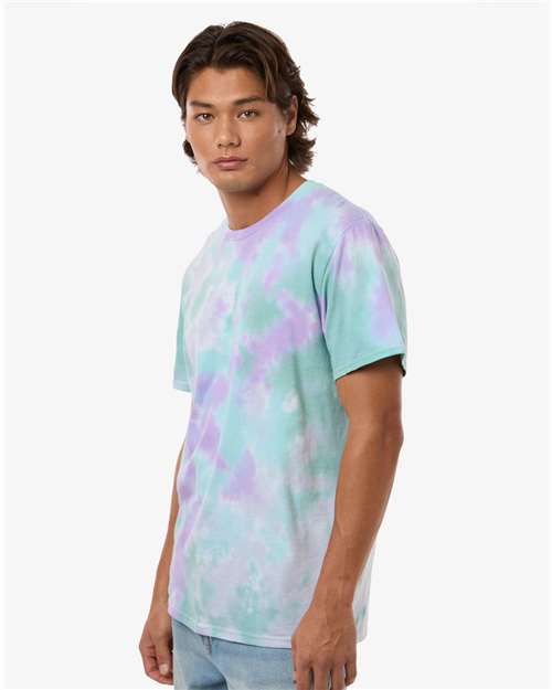 Unisex Vintage Tie-Dyed T-Shirt – On Model – Side