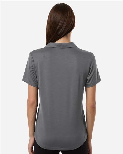 Women's Icon Polo 2.0 – On Model – Back
