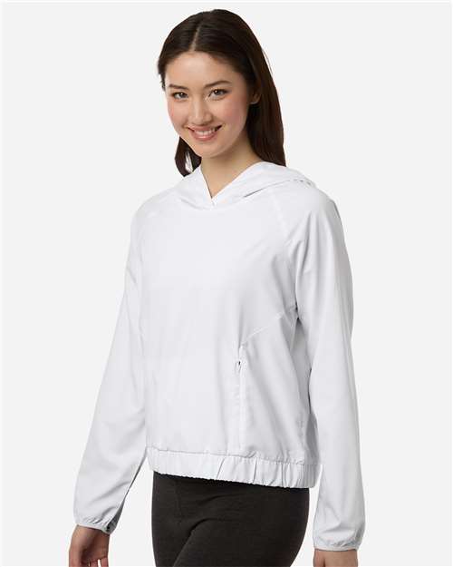 Women's UltraUVP Shoreline Long Sleeve Hooded Pullover – On Model – Side