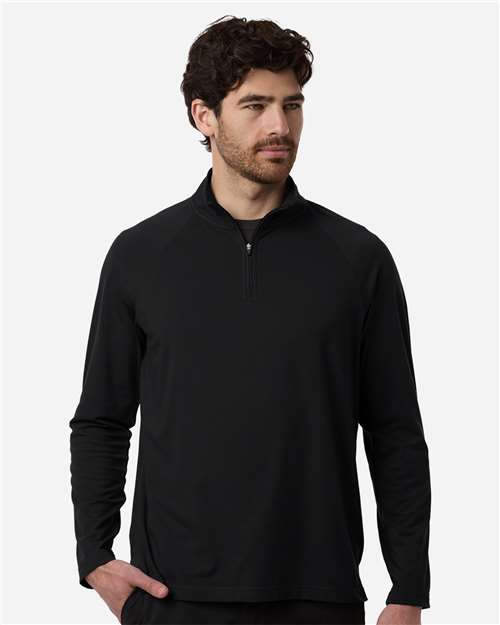 Men's Seaton Pebble Textured Quarter-Zip Pullover – On Model
