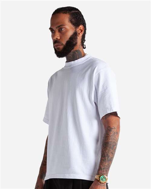 Unisex Max Heavyweight Cropped Tee – On Model – Side