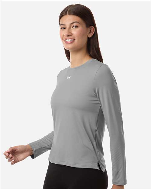 Women's Team Vanish Long Sleeve T-Shirt – On Model – Side