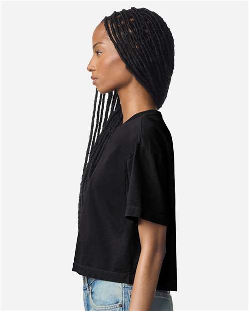 Women's Heavyweight Cotton Garment-Dyed Boxy Cropped Tee – On Model – Side